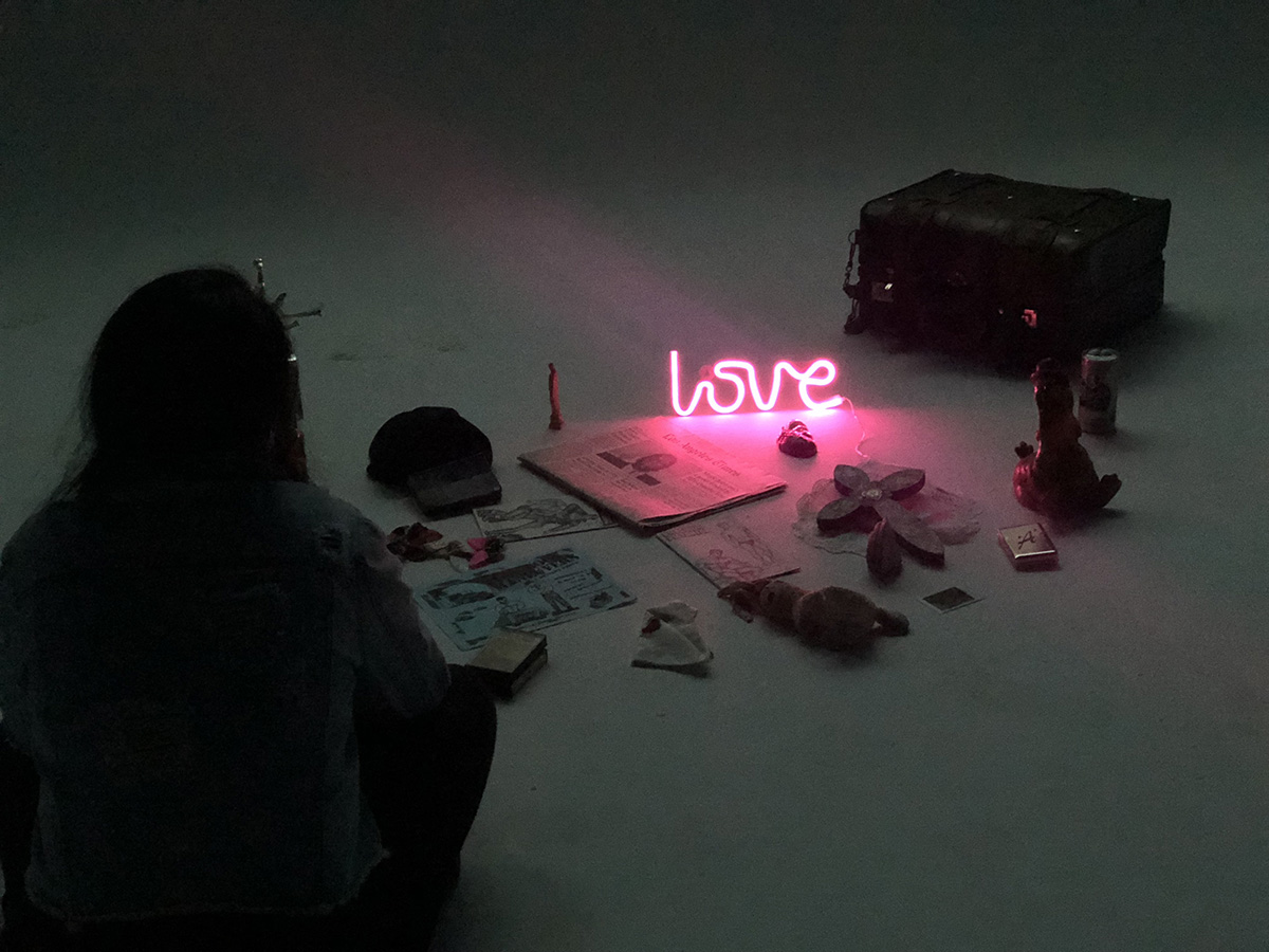 Queerskins installation at VR FEST MX 2018